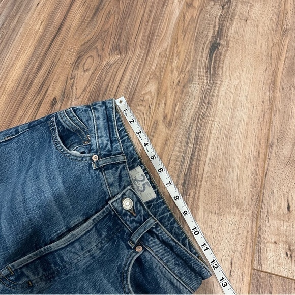 Free People High Rise Mom Jean - Picture 6 of 9